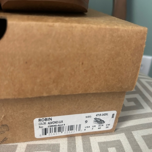 BED|STU Women's Tan Leather Wedges - Picture 4 of 4